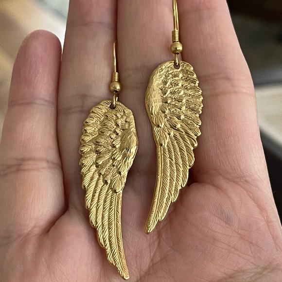 Gold washed brass angel wings drop earrings - Picture 5 of 6
